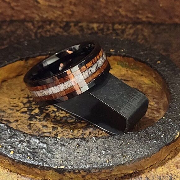 Men's Real Black Tungsten Promise Ring Deer Bone and Whiskey Barrel Wood Inlays - Picture 4 of 9